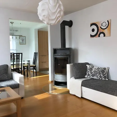 Grosse Mit 2 Schlafzimmern